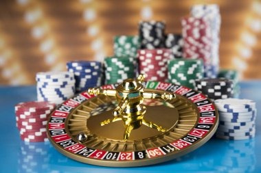 lunabet payment methods including QRIS, DANA, OVO, and bank transfers